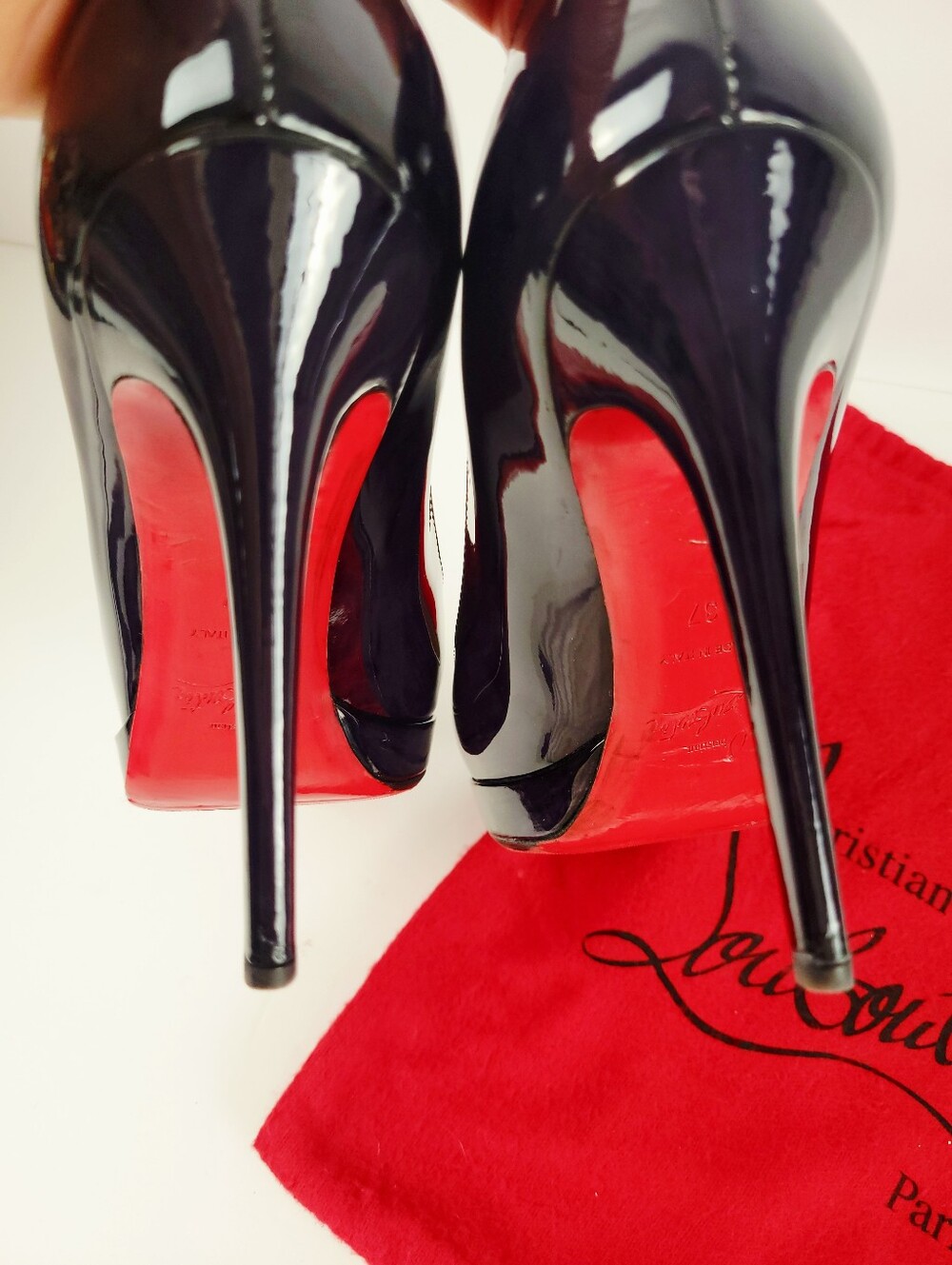 Christian Louboutin navy Patent Leather Platform Pumps with Red Soles - Picture 8 of 13